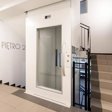 Deluxe Cannes 51 By Bookinghost