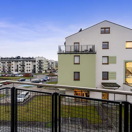 Deluxe Cannes 51 By Bookinghost *